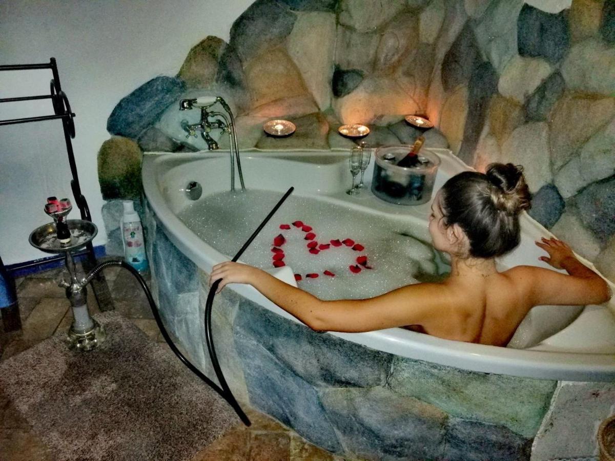 El Escondite De Martina, Casa Rural Romantica Setenil De Las Bodegas Εξωτερικό φωτογραφία